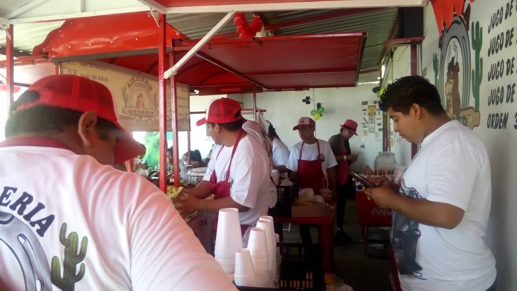 Birrieria El Torito | restaurant | Fresno Sur n, Fraccionamiento Los Encinos, Macho Güero, B.C., Mexico | 016462394590 OR +52 646 239 4590