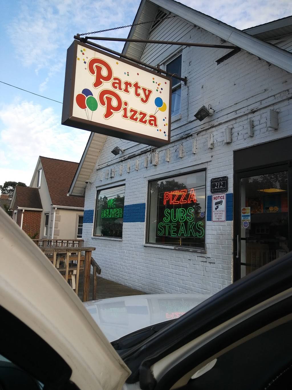 Party Pizza | restaurant | 212 Boxwood Rd, Wilmington, DE 19804, USA | 3029949000 OR +1 302-994-9000