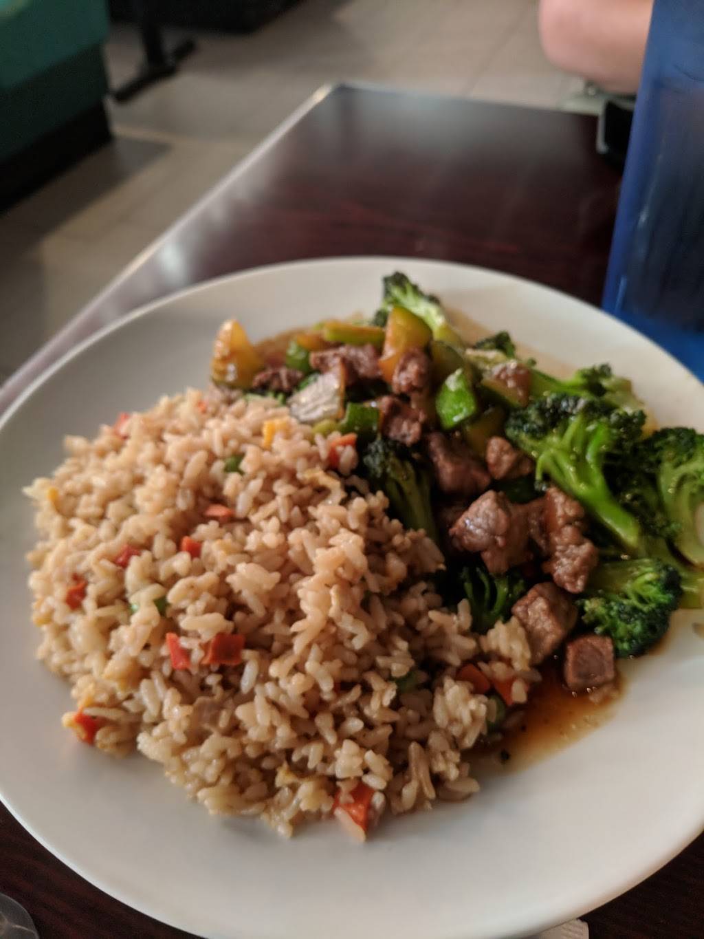 Kochi | restaurant | 1540 E College Ave, Normal, IL 61761, USA | 3098889028 OR +1 309-888-9028