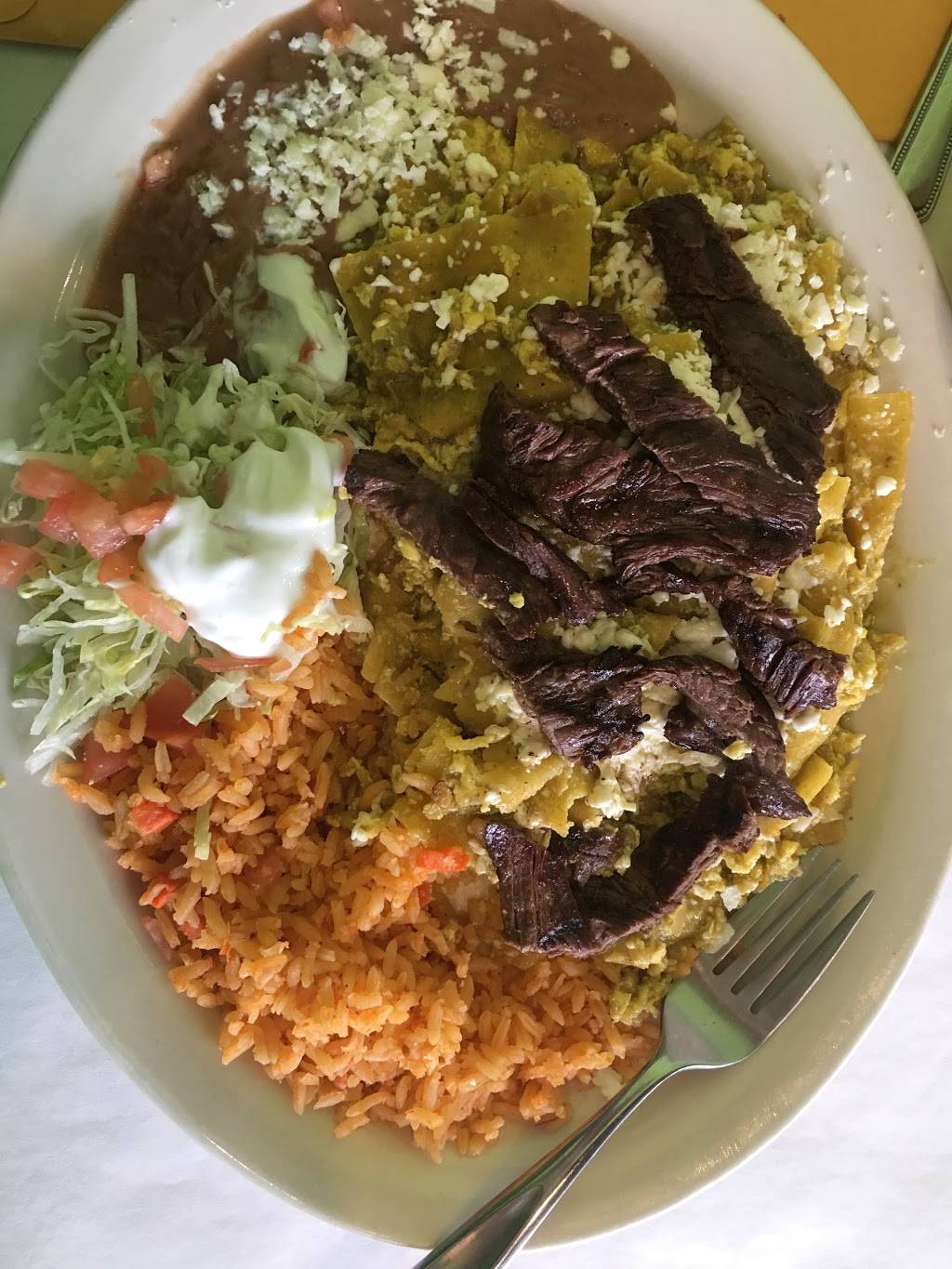 Ricanos Restaurant | restaurant | 230 S Ashland Ave, Chicago, IL 60607, USA | 3126667253 OR +1 312-666-7253