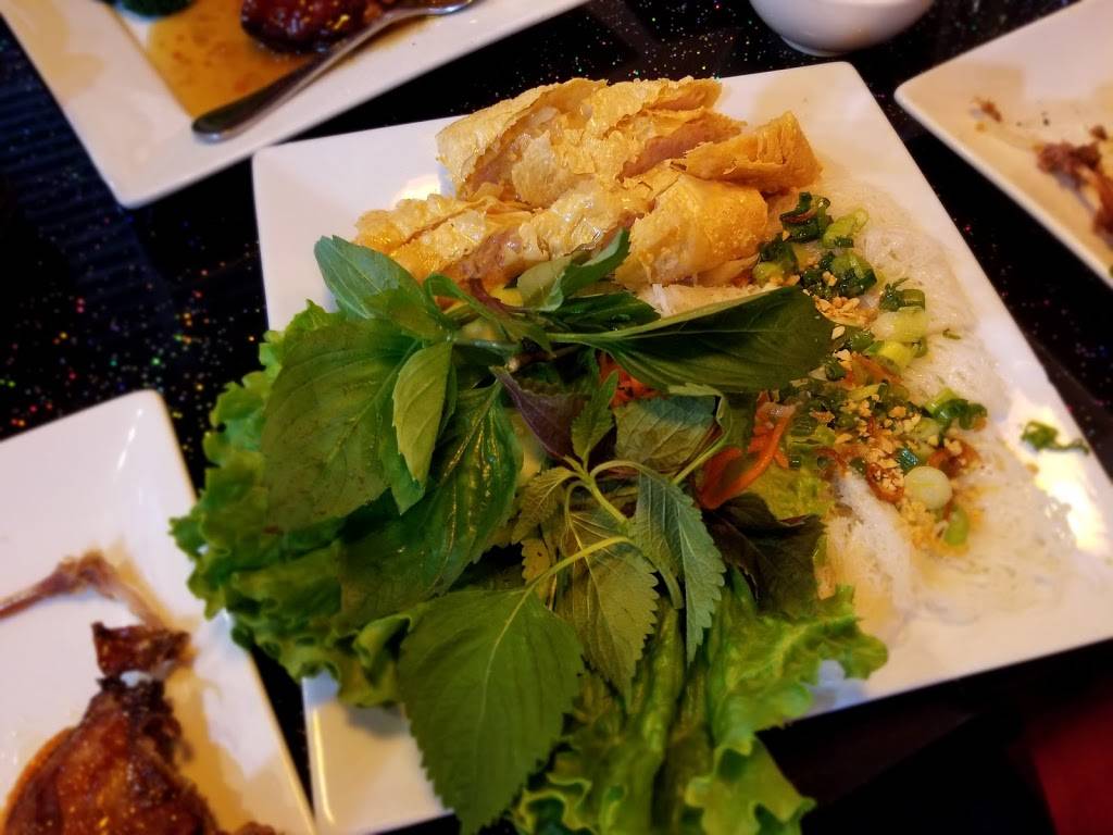 Viet Chopsticks | restaurant | 14532 Potomac Mills Rd, Woodbridge, VA 22192, USA | 5713986674 OR +1 571-398-6674