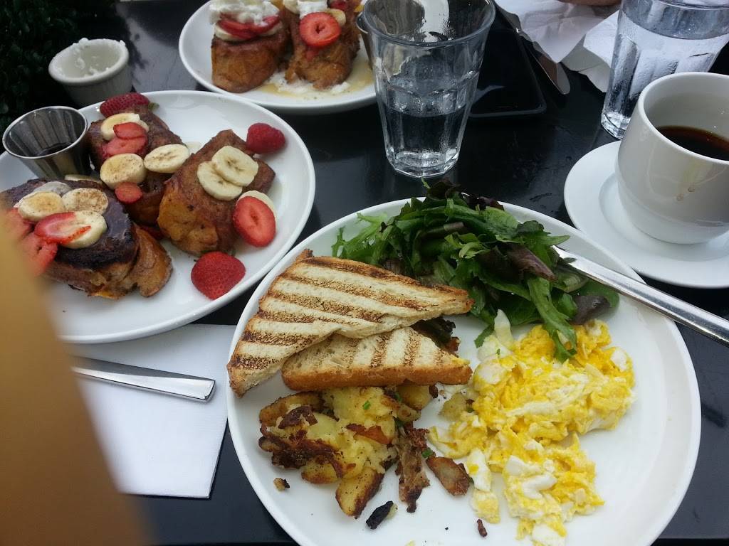 Vintage 61 | restaurant | 233-235 Front St, New York, NY 10038, USA | 2123469090 OR +1 212-346-9090