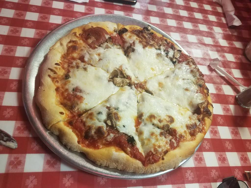 Filippis Pizza Grotto Temecula | restaurant | 27309 Jefferson Ave #110, Temecula, CA 92590, USA | 9516998900 OR +1 951-699-8900