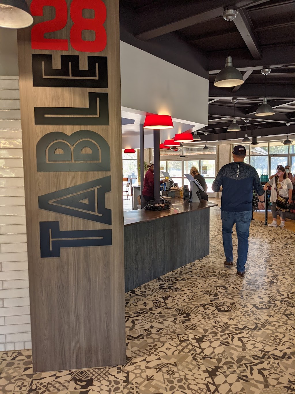 Table 28 | restaurant | Royal Oak, MI 48067, USA | 2483365770 OR +1 248-336-5770