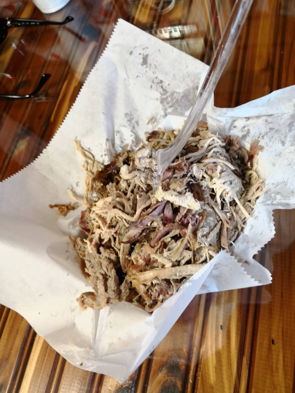 Big Daddys Barbeque | restaurant | 17615 Highland Dr, McKenzie, TN 38201, USA | 7313930335 OR +1 731-393-0335