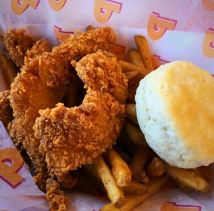 Popeyes Louisiana Kitchen | restaurant | 311 Grand Central Ave, Vienna, WV 26105, USA | 3042442726 OR +1 304-244-2726