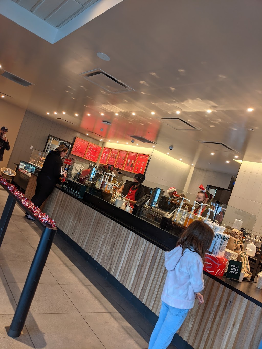 Starbucks | cafe | 14136 Olde Hwy 80, El Cajon, CA 92021, USA | 6199969683 OR +1 619-996-9683