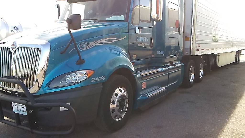 Double Clutch Cafe | cafe | 675 31st St, Evans, CO 80620, USA | 9705063330 OR +1 970-506-3330