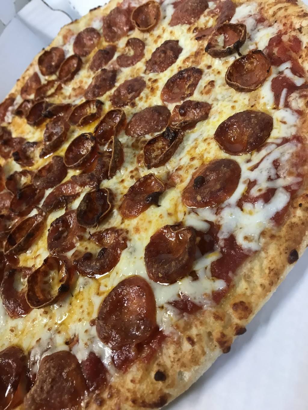 Vocelli Pizza | meal delivery | 721 E Main St, Purcellville, VA 20132, USA | 5404417464 OR +1 540-441-7464