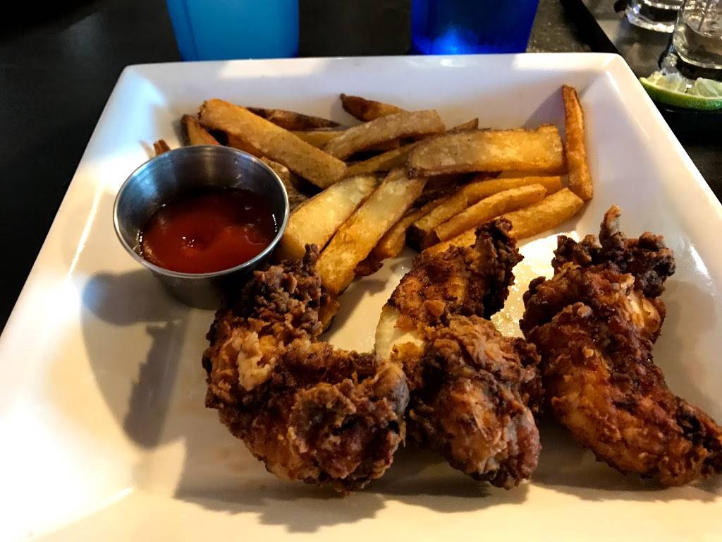 Azul Cantina | restaurant | 3404 American Dr, Lago Vista, TX 78645, USA | 5125790077 OR +1 512-579-0077