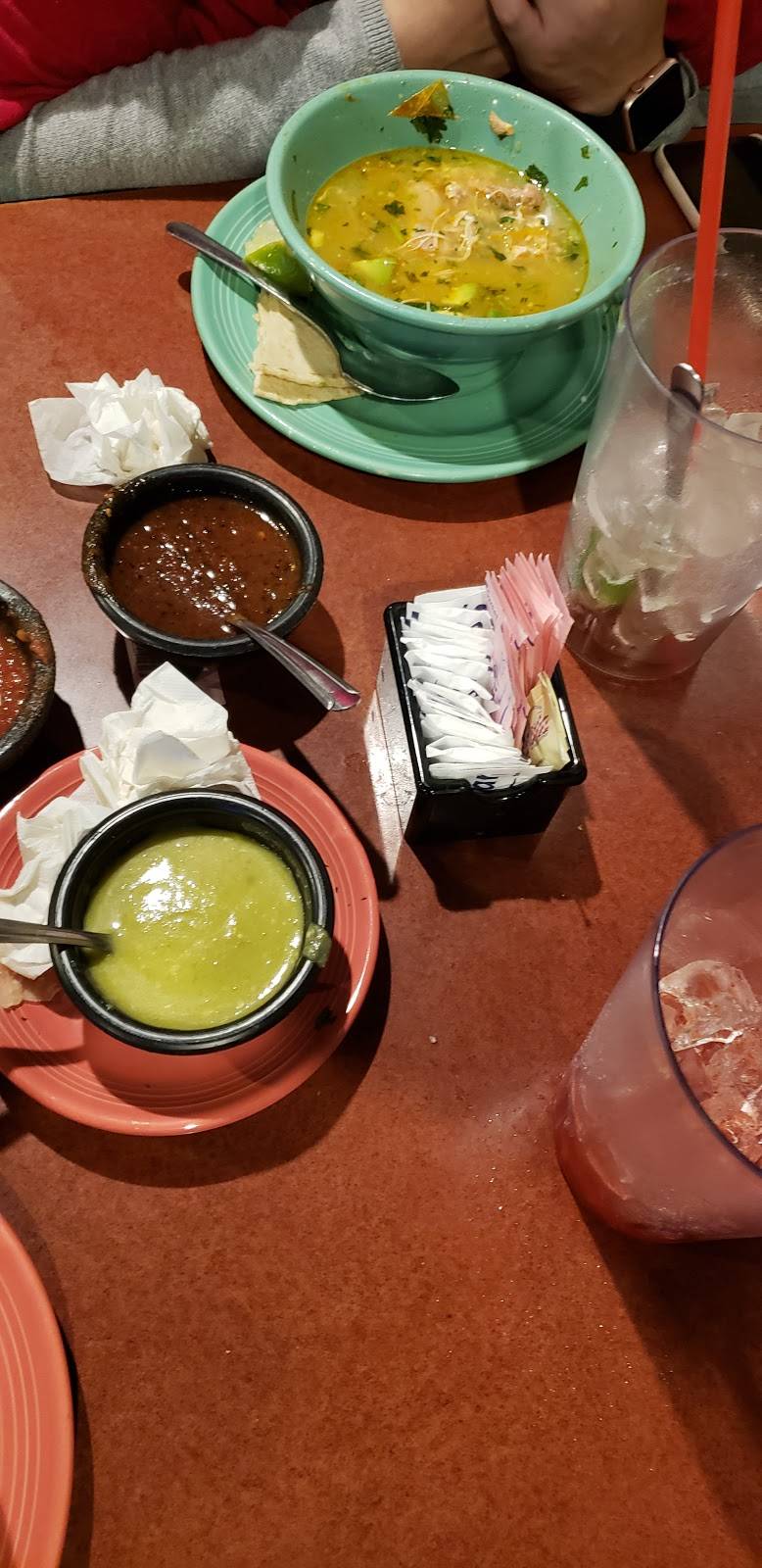 Las Palapas | restaurant | 8005 Callaghan Rd, San Antonio, TX 78230, USA | 2103424717 OR +1 210-342-4717