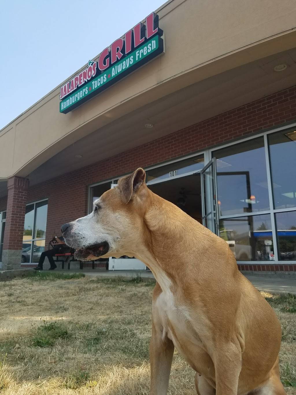 Jalapeños Mexican Grill | restaurant | 14919 SE Stark St #101, Portland, OR 97233, USA | 5034774715 OR +1 503-477-4715