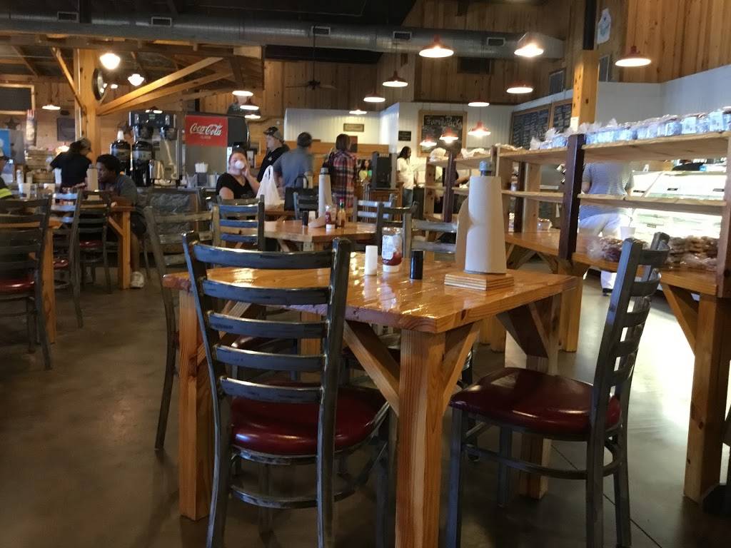 Chappell Hill Barbecue Bakery | restaurant | 8900 Hwy 290 E, Brenham, TX 77833, USA | 9798360900 OR +1 979-836-0900