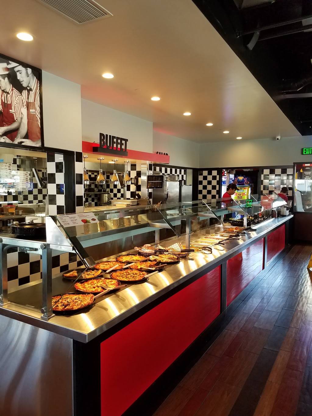Shakeys Pizza Parlor | restaurant | 3615 CA-1, Torrance, CA 90505, USA | 3103730740 OR +1 310-373-0740