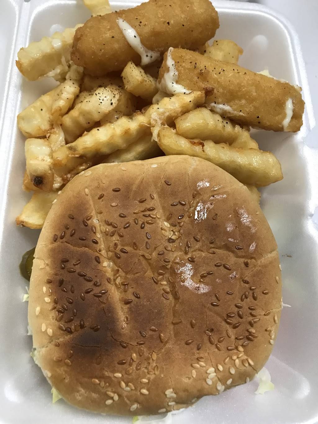 Quality Donuts | cafe | 5714 Greene St, Philadelphia, PA 19144, USA | 2158486695 OR +1 215-848-6695