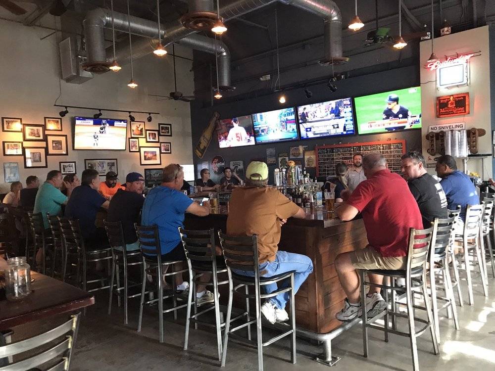 Copper Still Moonshine Grill | restaurant | 2531 S Gilbert Rd #101, Gilbert, AZ 85296, USA | 4806561476 OR +1 480-656-1476