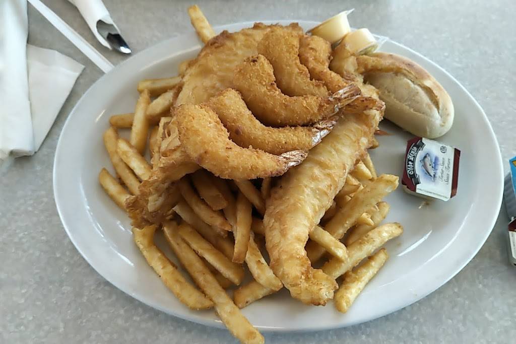 Michigan Diner | restaurant | 7435 Tecumseh Rd E, Windsor, ON N8T 1G2, Canada | 5199445111 OR +1 519-944-5111