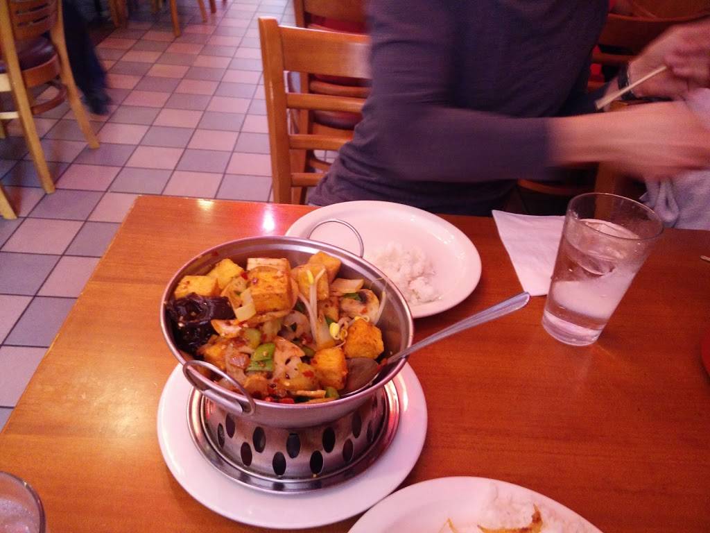 Szechwan Garden | restaurant | 5055 W Ray Rd, Chandler, AZ 85226, USA | 4807185088 OR +1 480-718-5088