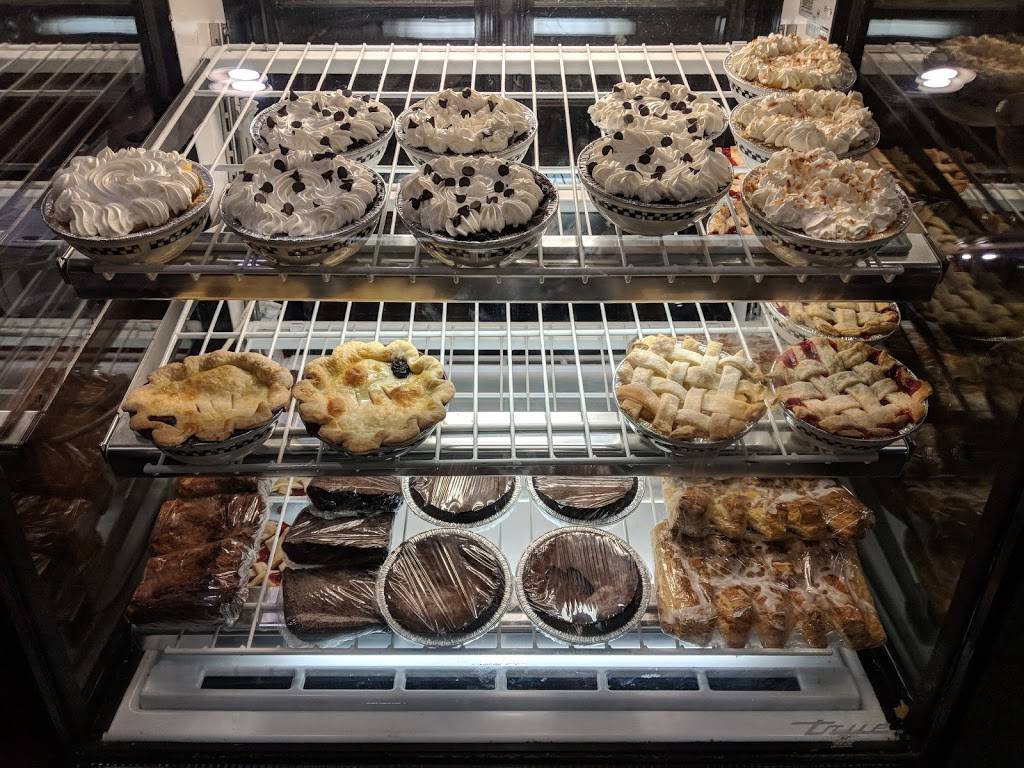 Black Bear Diner | restaurant | 235 N McCarran Blvd, Sparks, NV 89431, USA | 7753561138 OR +1 775-356-1138