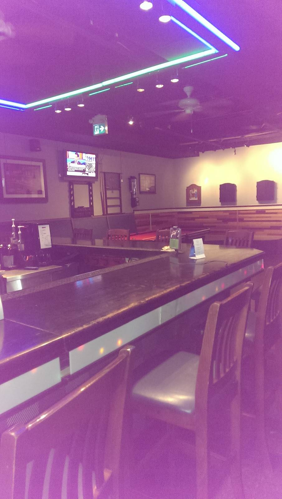 Fusion Cafe and pub | restaurant | 30 Rambler Dr, Brampton, ON L6W 1E2, Canada | 9052161366 OR +1 905-216-1366