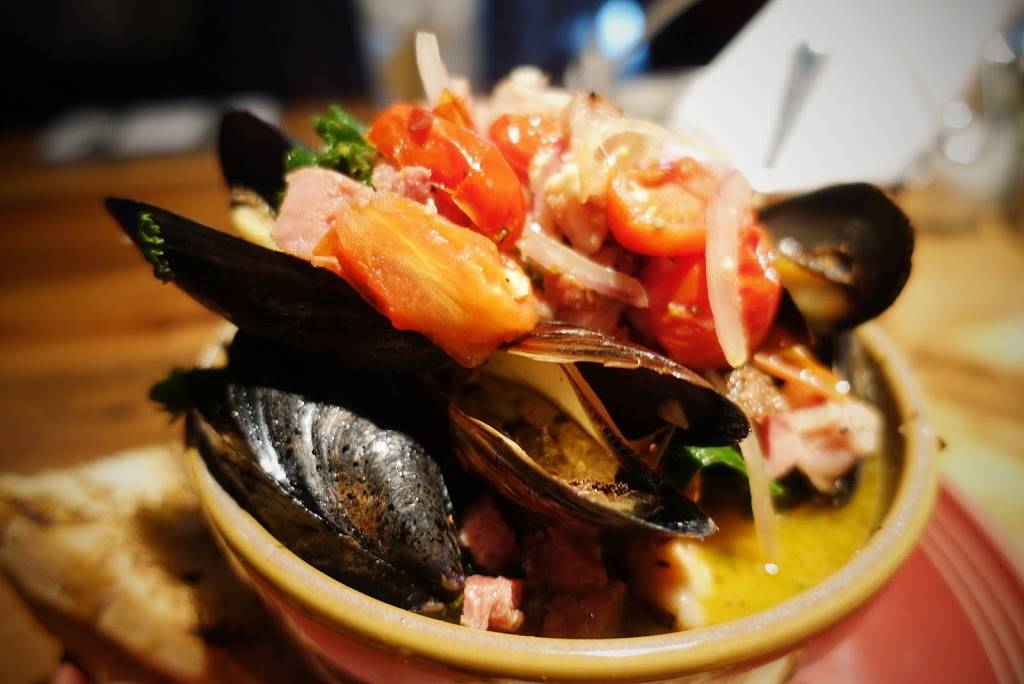 Whiskey Cake Kitchen & Bar | restaurant | 1845 Northwest Expy, Oklahoma City, OK 73118, USA | 4055822253 OR +1 405-582-2253