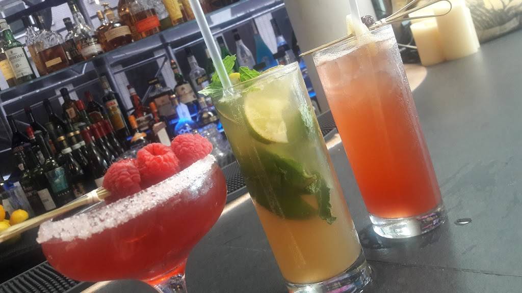 Upper East Café | restaurant | 1048 3rd Ave #8111, New York, NY 10065, USA | 9174751721 OR +1 917-475-1721