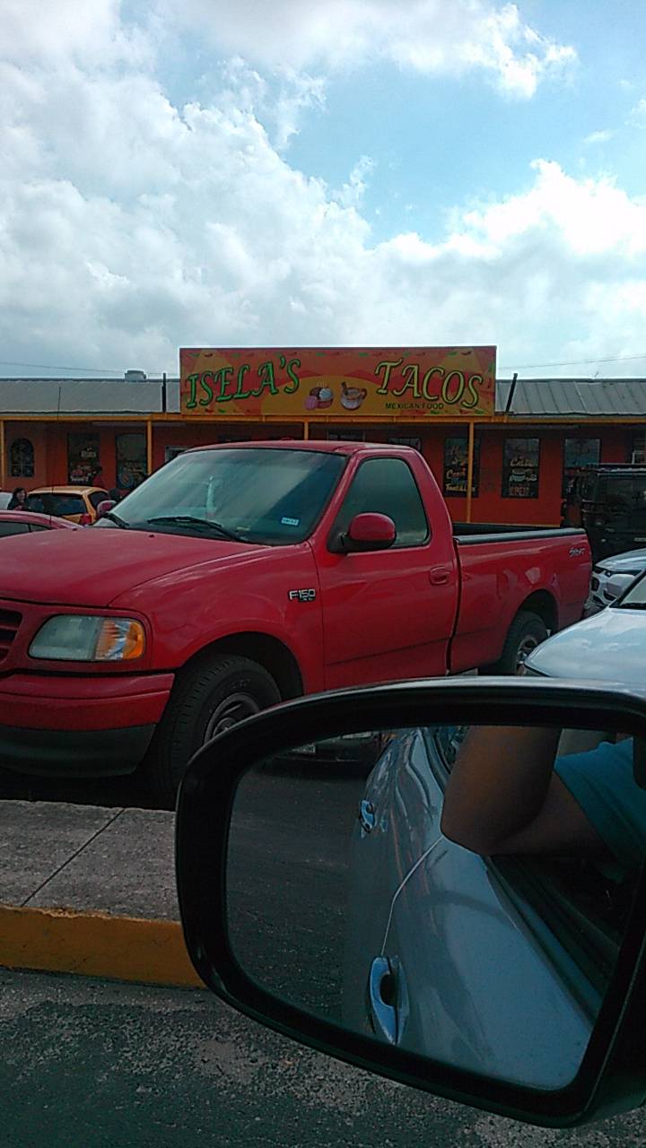 Iselas Tacos | restaurant | 3650 Culebra Rd, San Antonio, TX 78228, USA | 2104682240 OR +1 210-468-2240