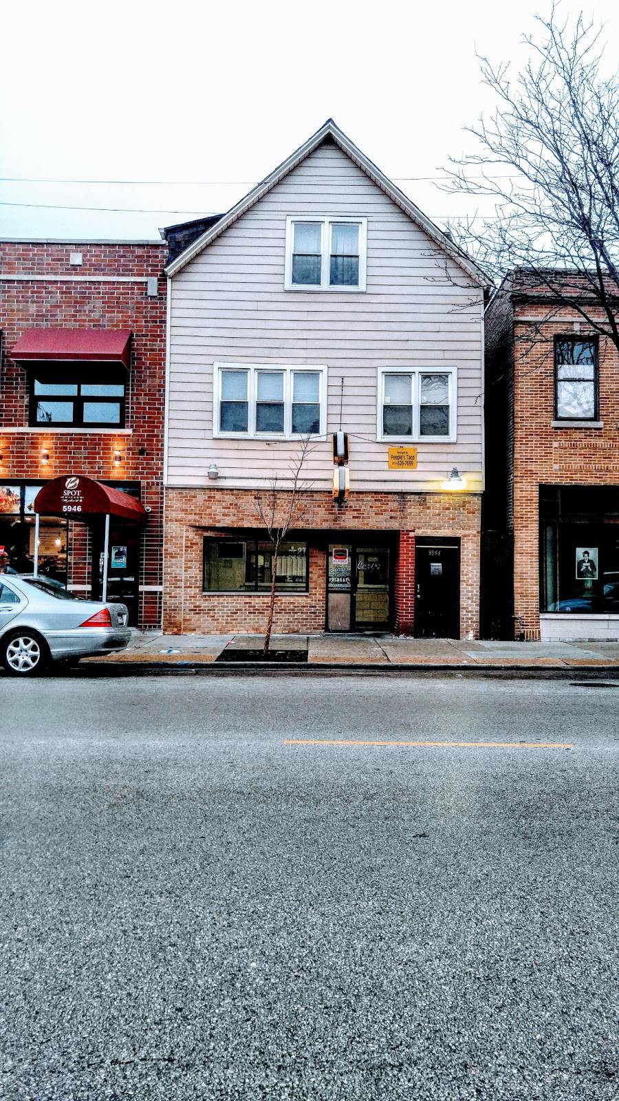 Peeples Taco Place | restaurant | 5944 W Chicago Ave, Chicago, IL 60651, USA | 7736267699 OR +1 773-626-7699