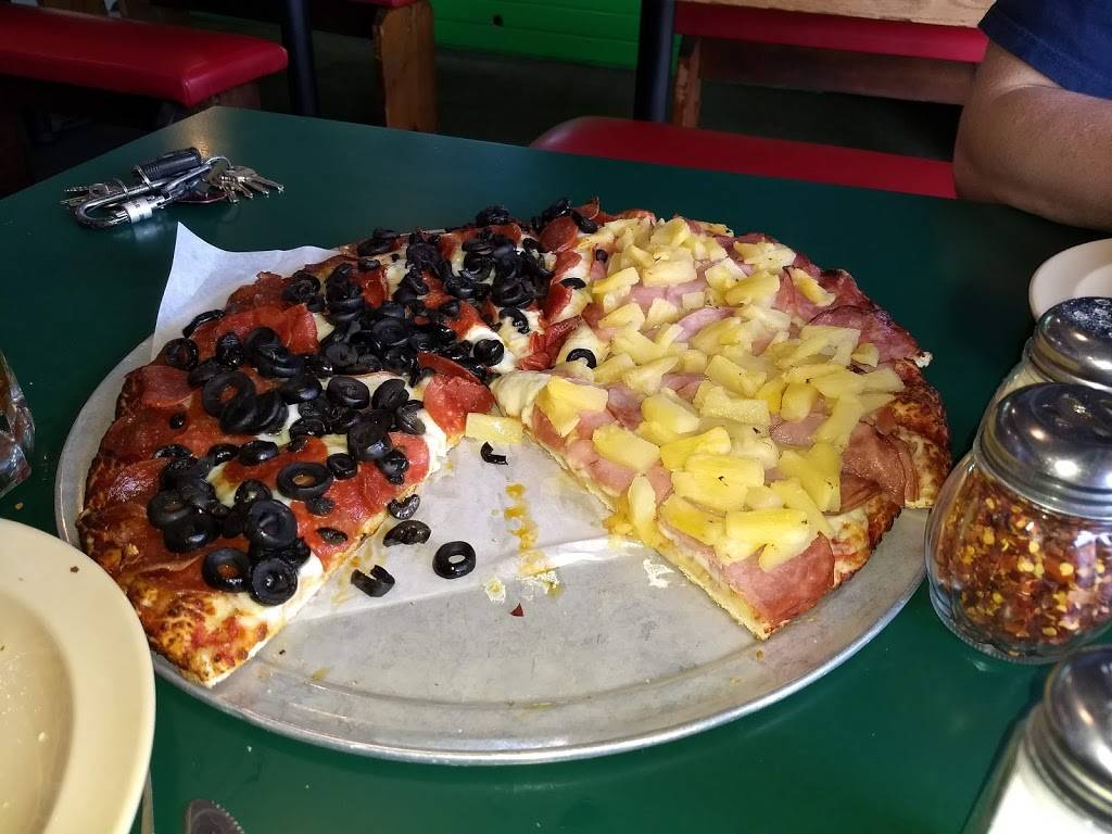 Ball Park Pizza | restaurant | 30120 Town Center Dr, Laguna Niguel, CA 92677, USA | 9492492778 OR +1 949-249-2778