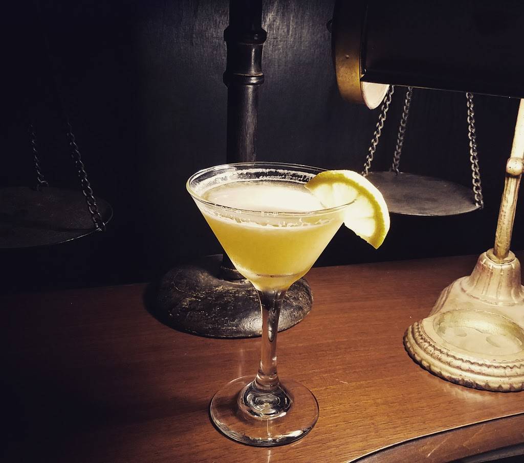 Deliberation Room | restaurant | 19 N California St, Stockton, CA 95202, USA | 2099109477 OR +1 209-910-9477