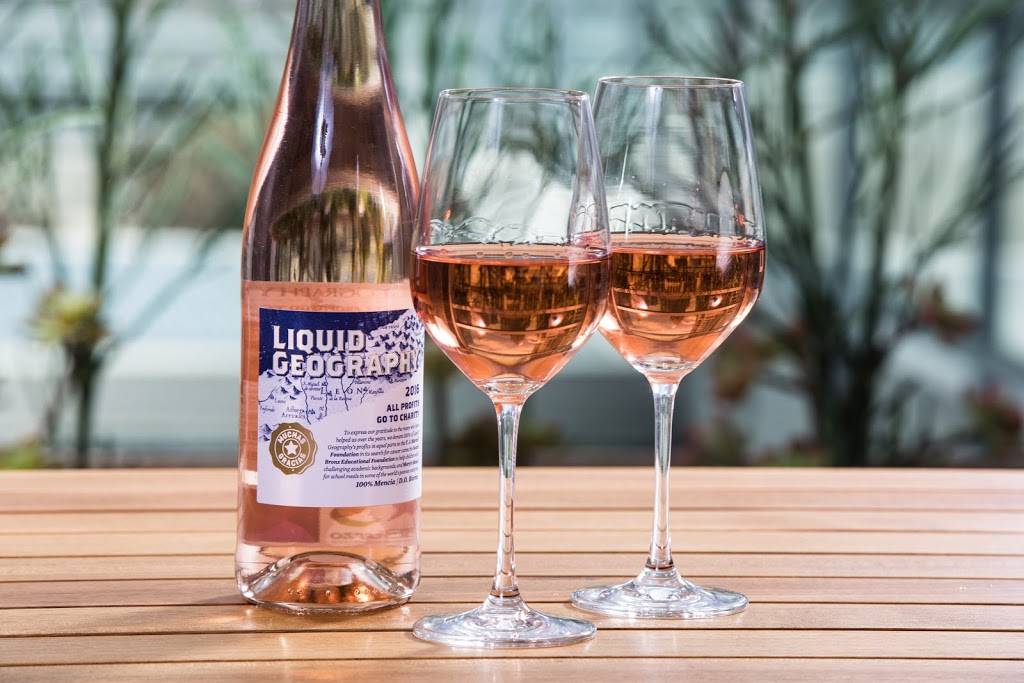 Streeterville Social | restaurant | 455 N Park Dr, Chicago, IL 60611, USA | 3128406617 OR +1 312-840-6617