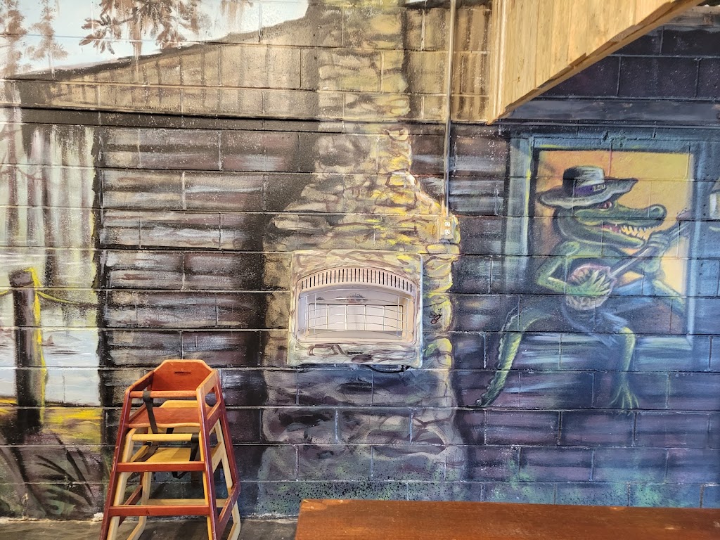 Eatz On Main | restaurant | 125 W Main St, Lamar, SC 29069, USA | 8433261063 OR +1 843-326-1063