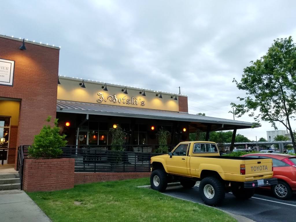 J Betskis | restaurant | 10 W Franklin St #120, Raleigh, NC 27604, USA | 9198337999 OR +1 919-833-7999