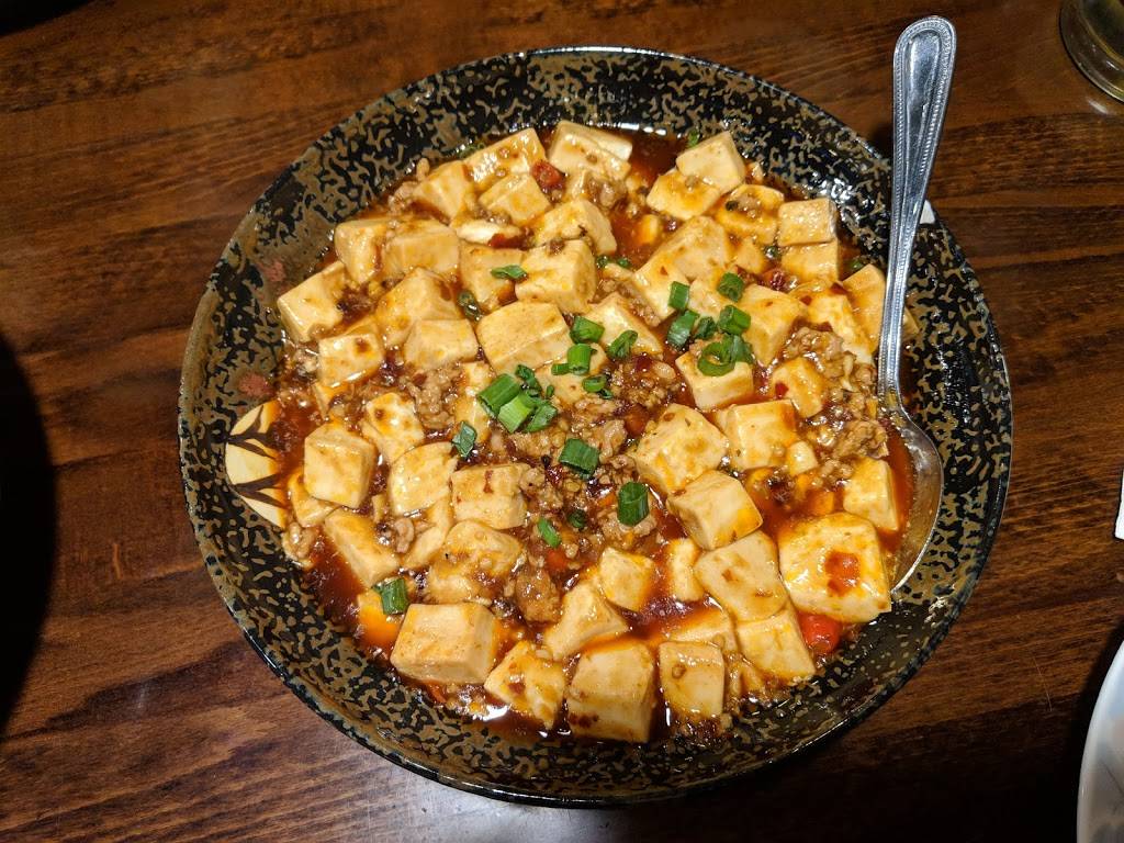 Empire Dynasty | restaurant | 29505 W Nine Mile Rd, Farmington Hills, MI 48336, USA | 2488886866 OR +1 248-888-6866