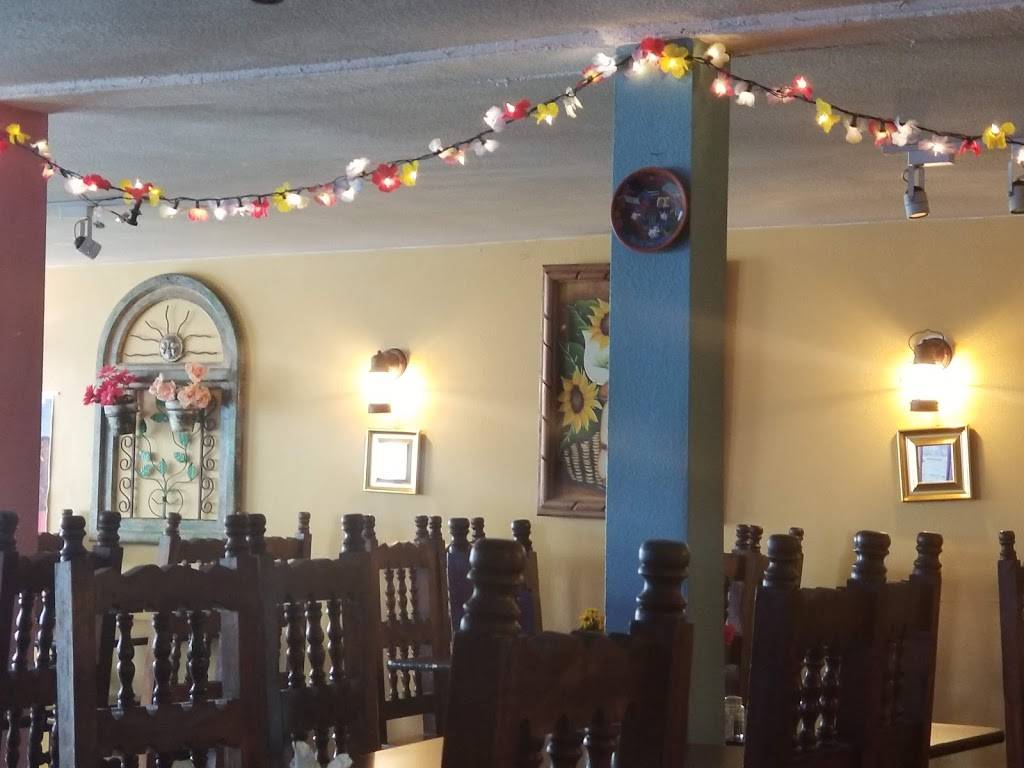 Apache Mexican Cuisine | restaurant | 511 20th St, Galveston, TX 77550, USA | 4097655646 OR +1 409-765-5646