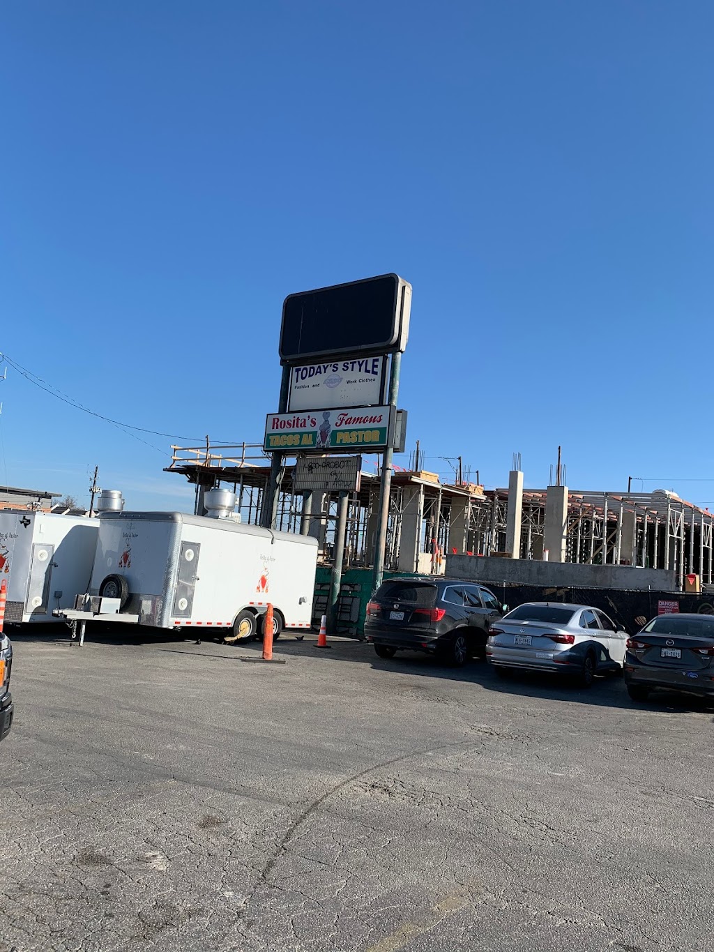 Rositas Food Truck | cafe | 1801 E Riverside Dr, Austin, TX 78741, USA | 5127990207 OR +1 512-799-0207