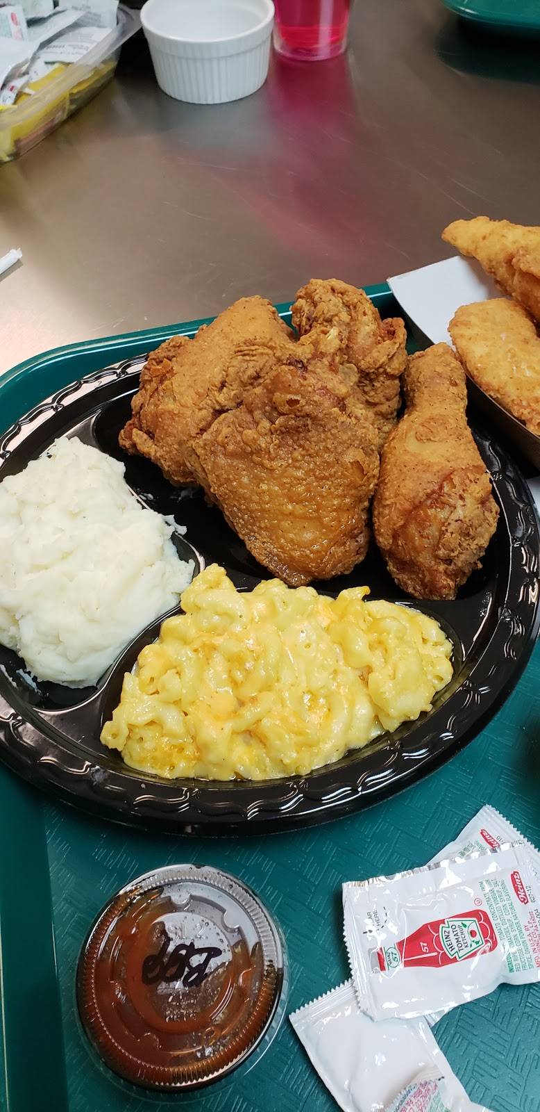 THE SAVORY SPOT RESTAURANT & CATERING | restaurant | 202 Joliet St, Dyer, IN 46311, USA | 2194407936 OR +1 219-440-7936