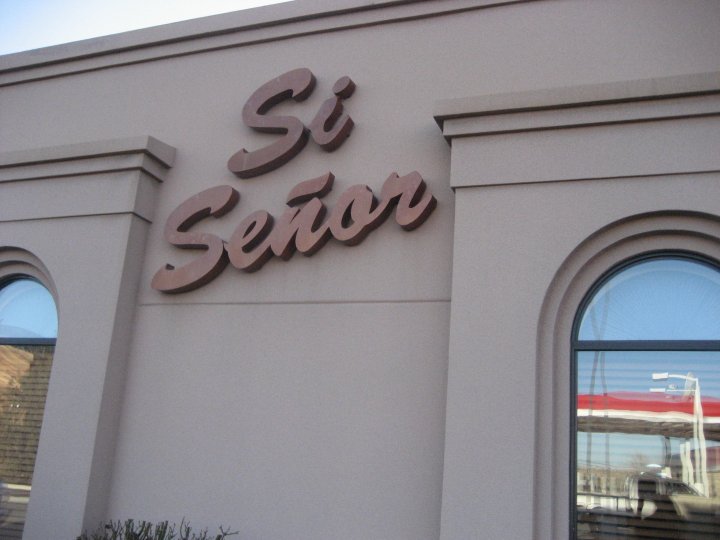 Si Señor Restaurant | restaurant | 4015 E 30th St, Farmington, NM 87402, USA | 5053249050 OR +1 505-324-9050
