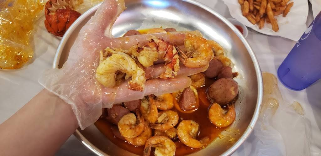 Craving Crab | restaurant | 10804 E 71st St, Tulsa, OK 74133, USA | 9185055900 OR +1 918-505-5900