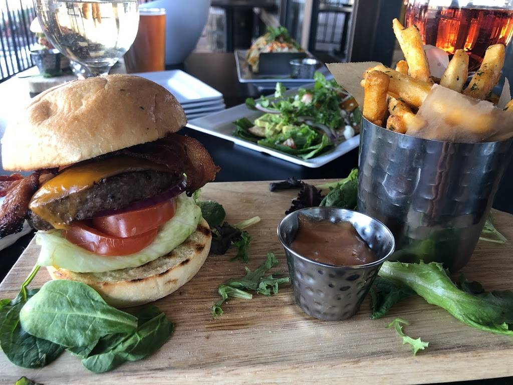 Barrel District Pizza, Bar & Kitchen | restaurant | 35939 Date Palm Dr, Cathedral City, CA 92234, USA | 7605377431 OR +1 760-537-7431