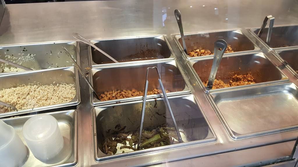 Chipotle Mexican Grill | restaurant | 14006 Riverside Dr Ste 249B, Sherman Oaks, CA 91423, USA | 8188042001 OR +1 818-804-2001