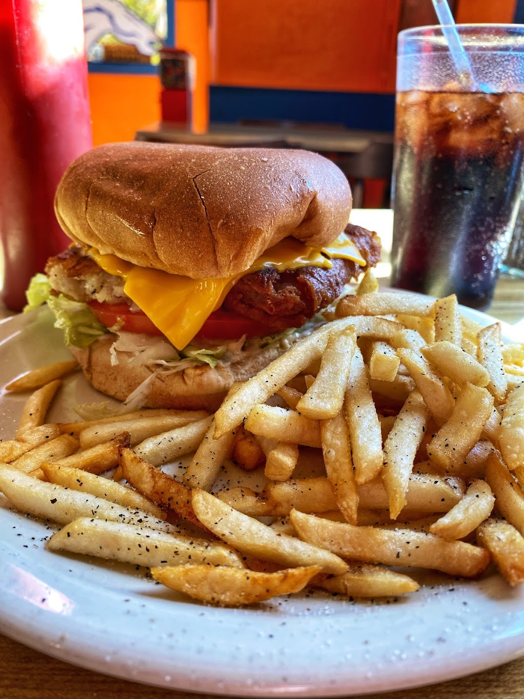 Rickys Restaurant | restaurant | 312 Paseo Del Pueblo Sur, Taos, NM 87571, USA | 5757581156 OR +1 575-758-1156