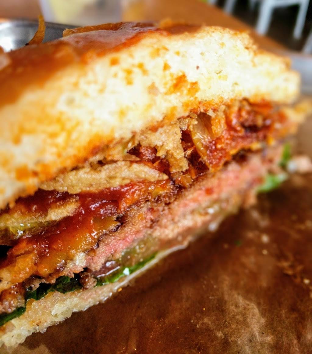 Haystack Burgers and Barley | restaurant | 100 S Central Expy #17, Richardson, TX 75080, USA | 9724799424 OR +1 972-479-9424