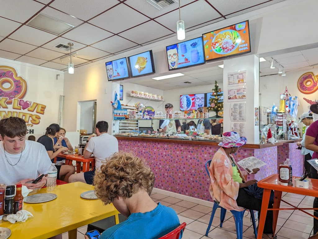 Pink Love Donuts and More (Miami) | bakery | 222 67th St, Miami Beach, FL 33141, USA | 7864315144 OR +1 786-431-5144