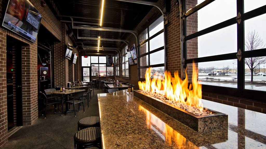 Art & Jakes Sports Bar Sterling Heights | restaurant | 44899 Mound Rd, Sterling Heights, MI 48314, USA | 5867397000 OR +1 586-739-7000