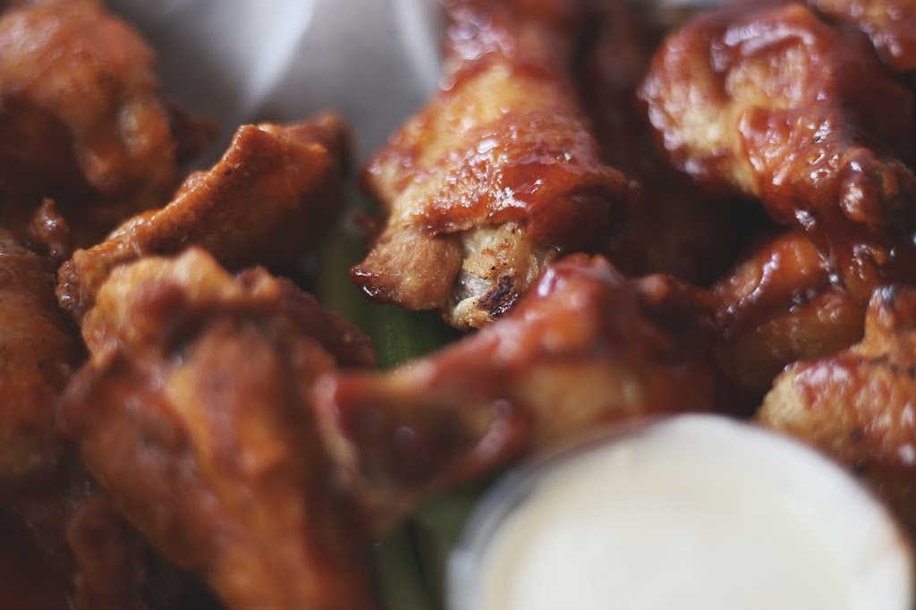 The Pumping Company | restaurant | 1463 W Leland Ave, Chicago, IL 60640, USA | 7732535323 OR +1 773-253-5323