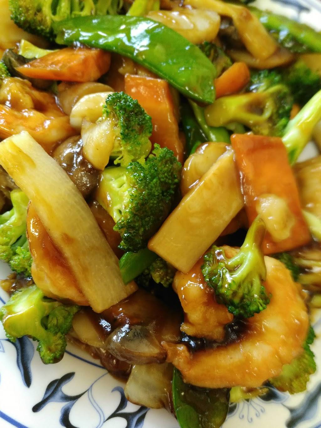 Great Wall Chinese Cuisine | restaurant | 2510 Avenue H, Rosenberg, TX 77471, USA | 2812386888 OR +1 281-238-6888