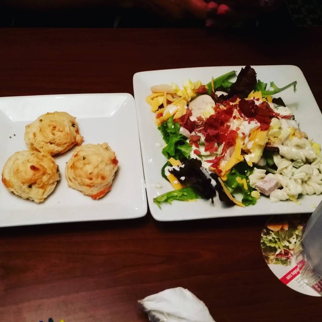 Ruby Tuesday | restaurant | 1208 Harris Dr W, Johnson City, TN 37604, USA | 4239261336 OR +1 423-926-1336