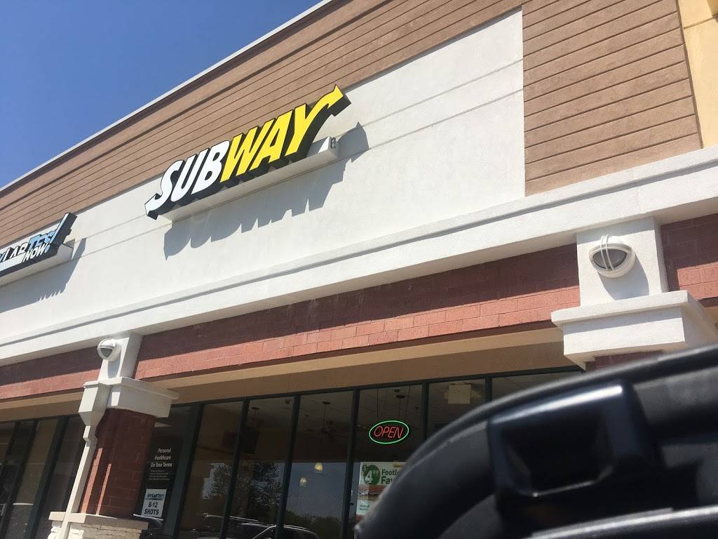 Subway Restaurants | restaurant | Cool Springs Crossing, 1735 Galleria Blvd Suite 1060, Franklin, TN 37064, USA | 6157717776 OR +1 615-771-7776