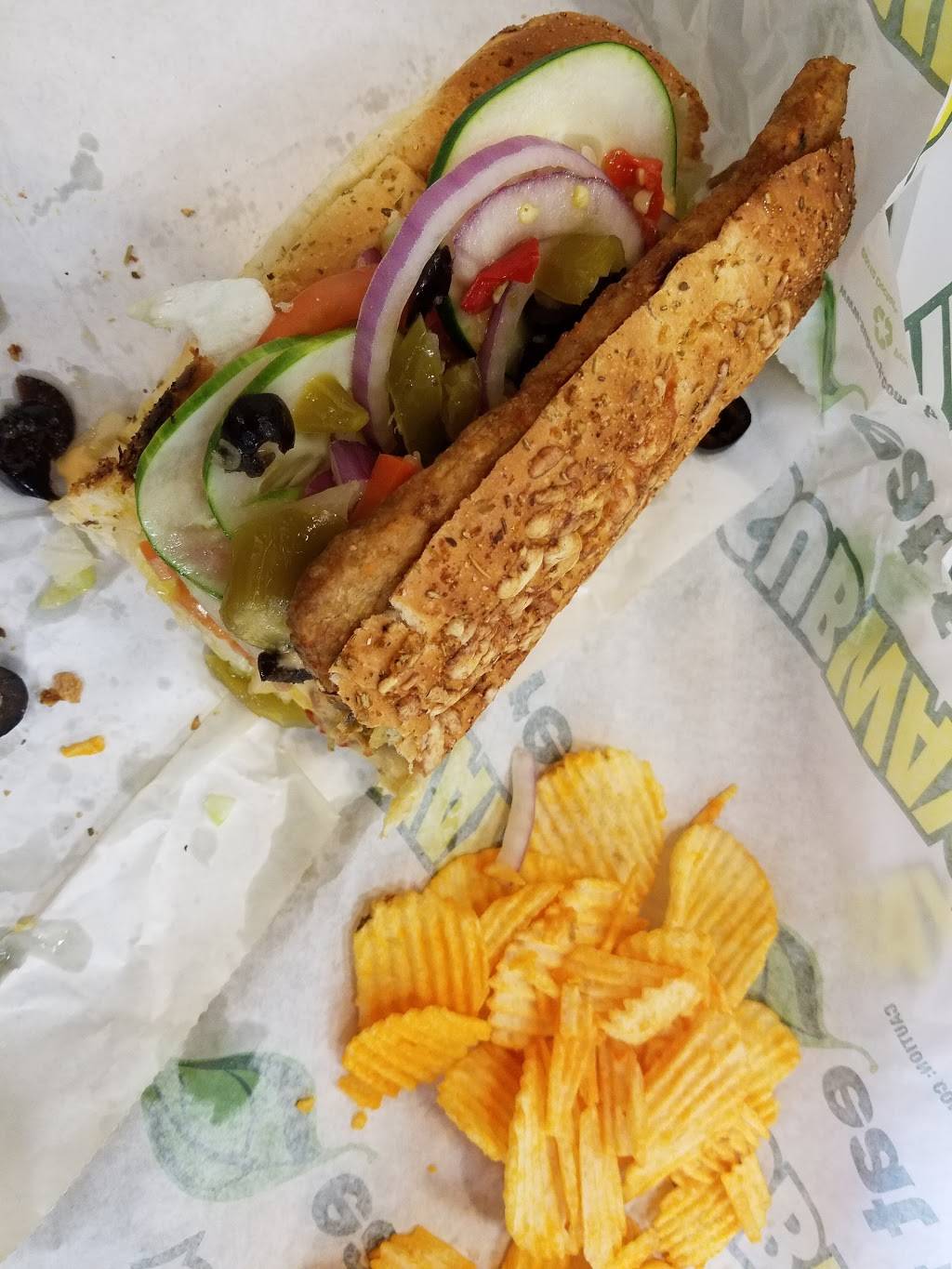 Subway | restaurant | 3924 S Archer Ave, Chicago, IL 60632, USA | 7732470202 OR +1 773-247-0202